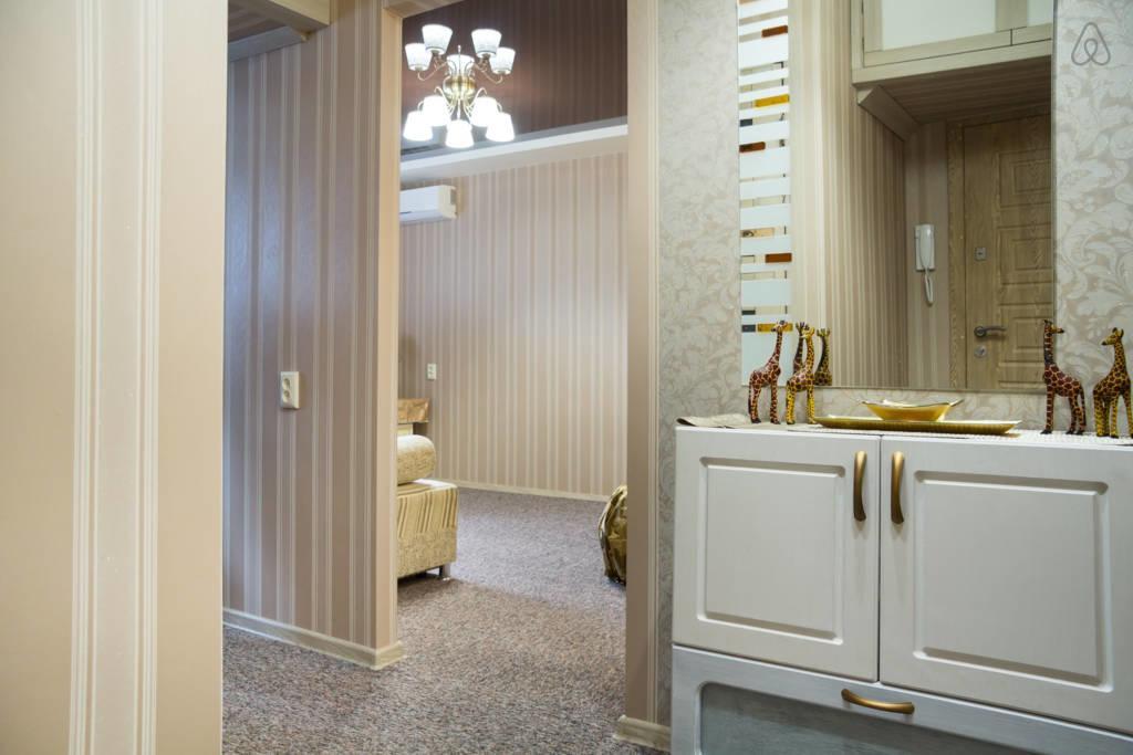 Apartment Lux Near Most-City Dnipro Exteriör bild