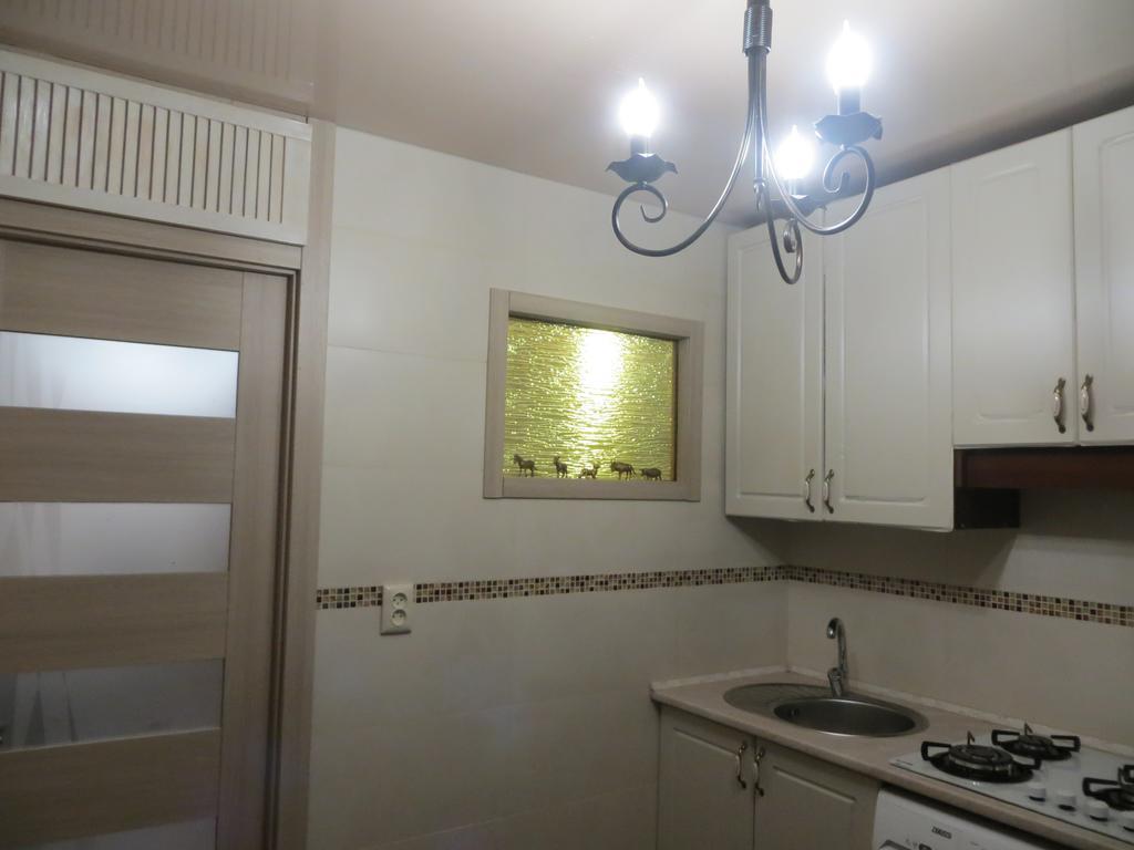 Apartment Lux Near Most-City Dnipro Exteriör bild